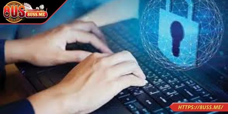 Trang web với hệ thống bảo mật tài khoản thông minh